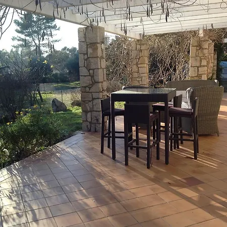 Bastide De L'ovalie Bed & Breakfast 3*