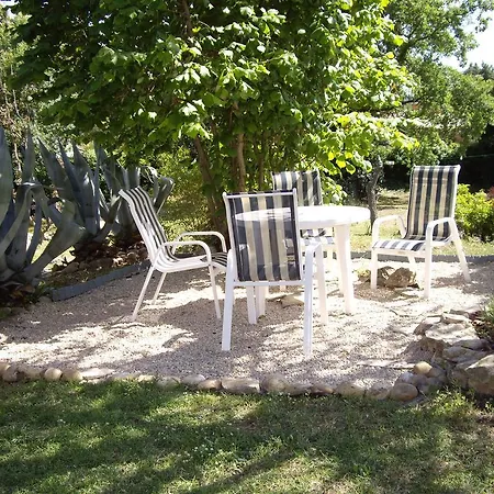 Bastide De L'ovalie Frühstückspension 3*